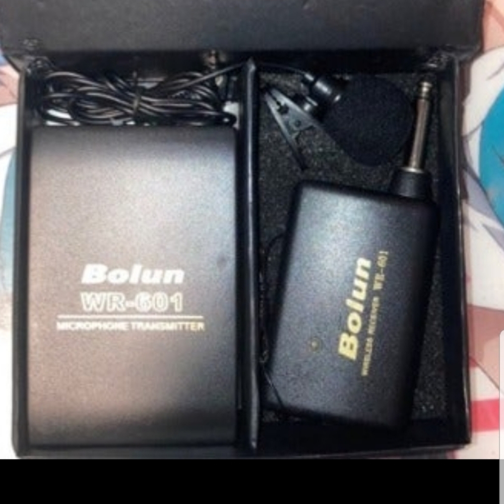 Wireless Transmitter Receiver Set with Microphone Bolun
